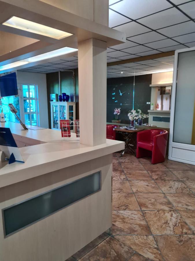 Hotel Montenegro Bruntál Εξωτερικό φωτογραφία